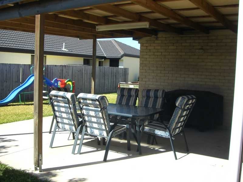 15 Dorian Cresent, Sippy Downs QLD 4556