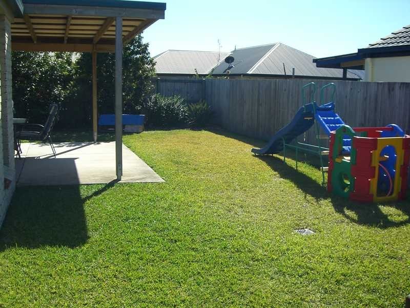 15 Dorian Cresent, Sippy Downs QLD 4556