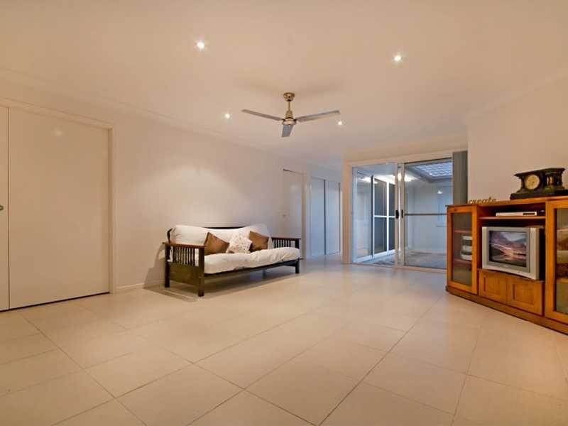 13 Beethoven Circuit, Sippy Downs QLD 4556