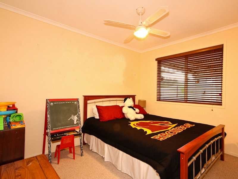 3 Franklin Pl, Sippy Downs QLD 4556