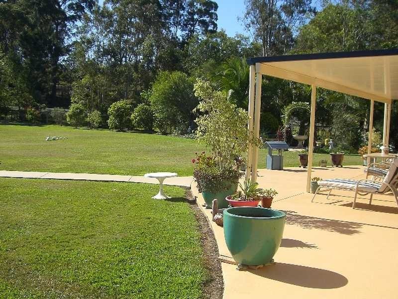 6 Forsyth Place, Mooloolah Valley QLD 4553