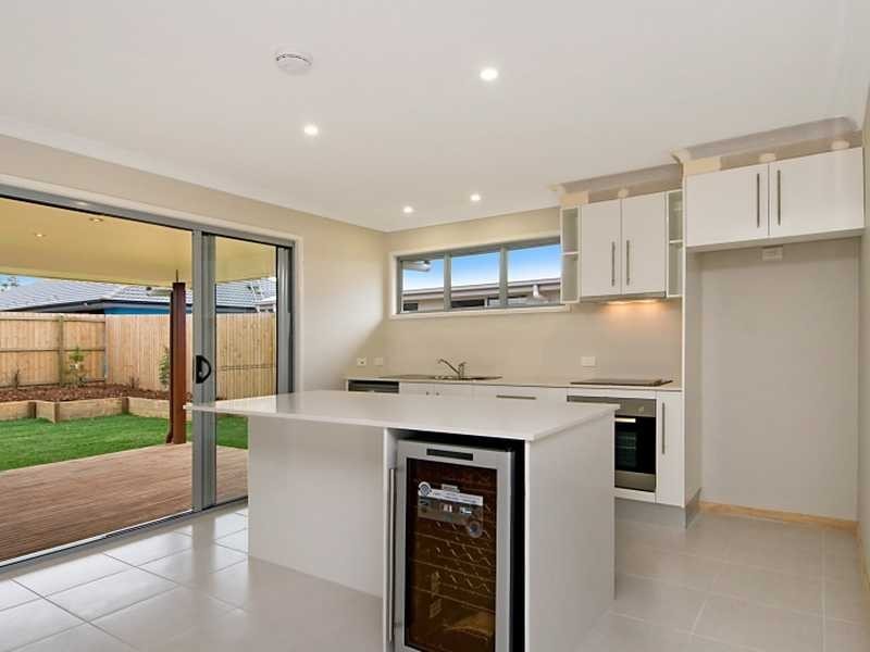 3 Silvereye Street, Sippy Downs QLD 4556