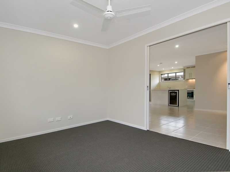 3 Silvereye Street, Sippy Downs QLD 4556