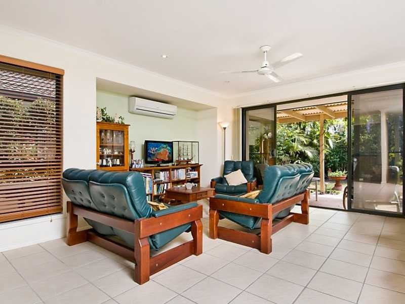 3 Pembroke Crescent, Sippy Downs QLD 4556