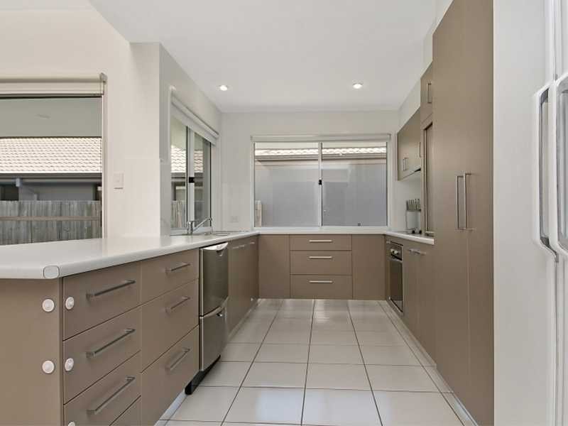 9 Davis Street, Sippy Downs QLD 4556