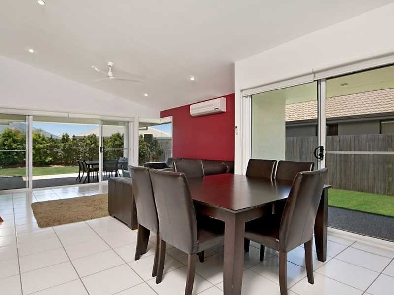 9 Davis Street, Sippy Downs QLD 4556