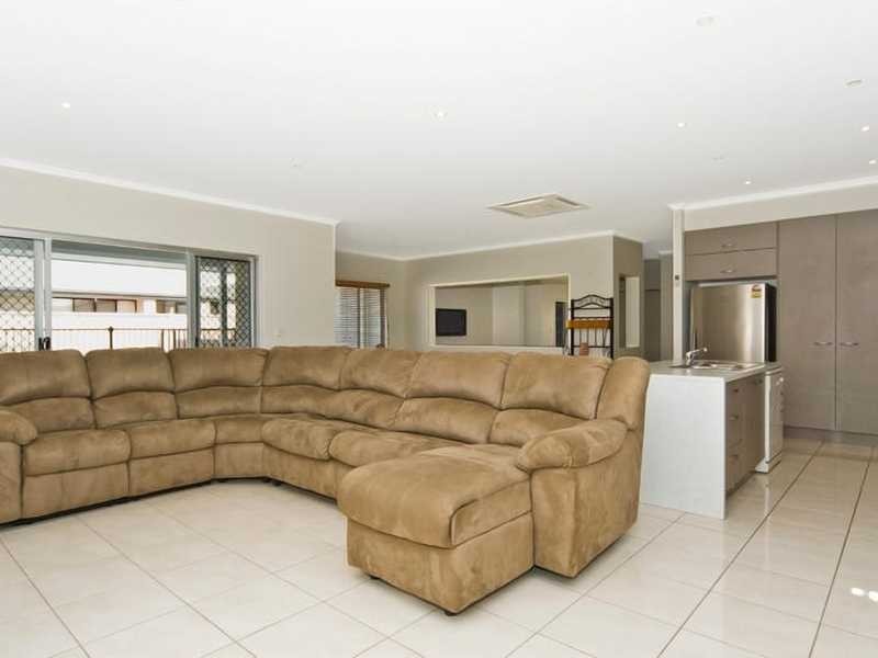 11 Sinatra Street, Sippy Downs QLD 4556