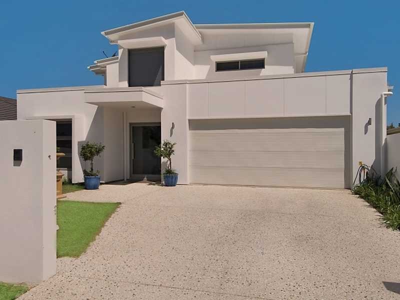 8 Albany Street, Sippy Downs QLD 4556