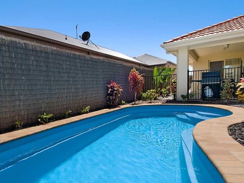 21 BATEMAN ST, Sippy Downs QLD 4556