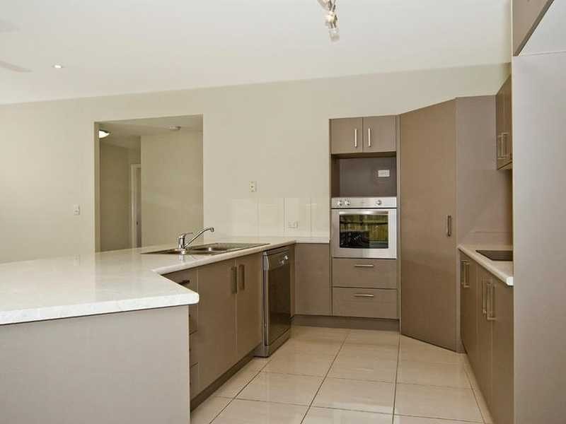 4 Peppermint Crescent, Sippy Downs QLD 4556