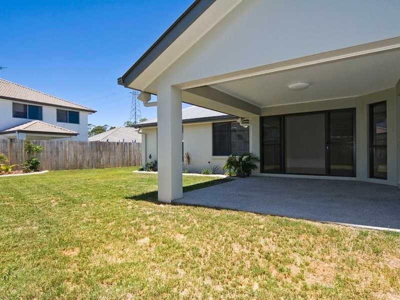 4 Peppermint Crescent, Sippy Downs QLD 4556