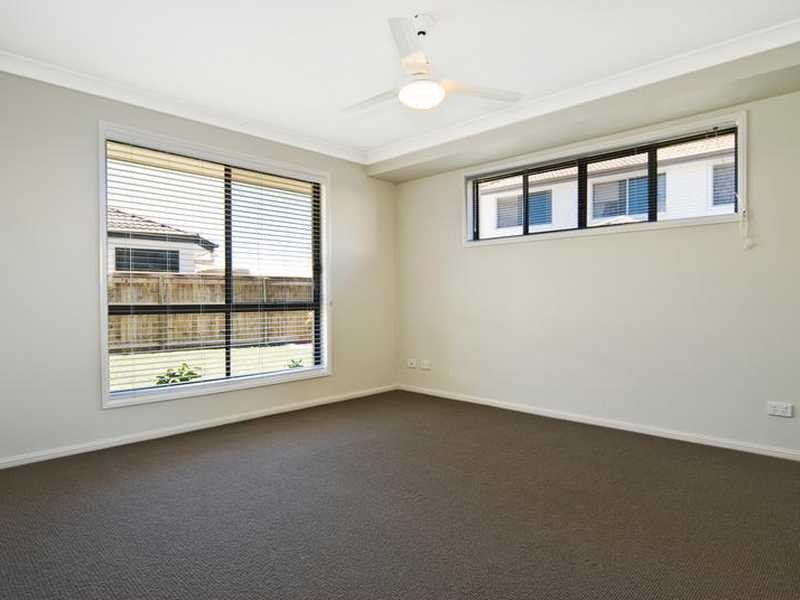 4 Peppermint Crescent, Sippy Downs QLD 4556
