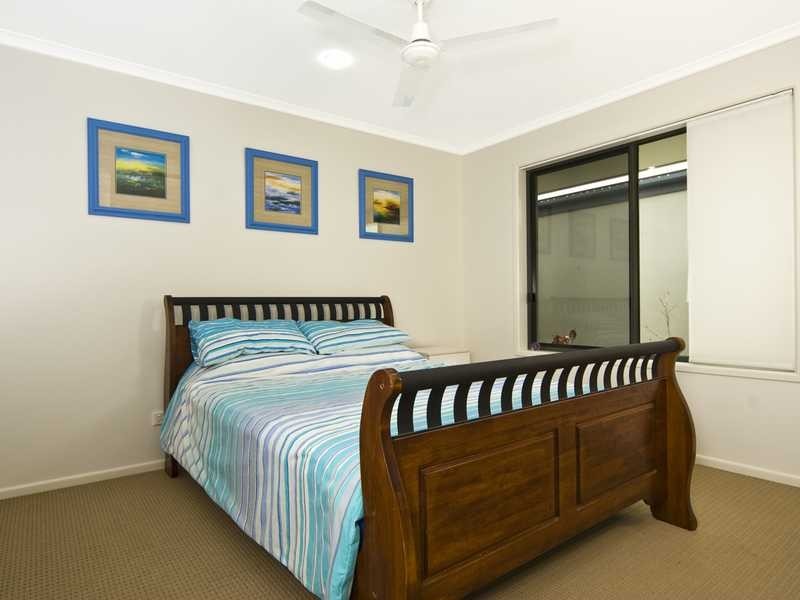 32 Chestwood Cres, Sippy Downs QLD 4556