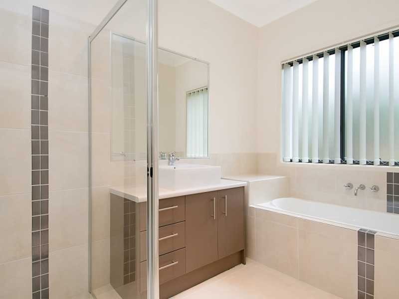 1 Mozart Street, Sippy Downs QLD 4556