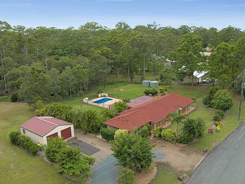 1 Greenhaven Drive, Palmview QLD 4553