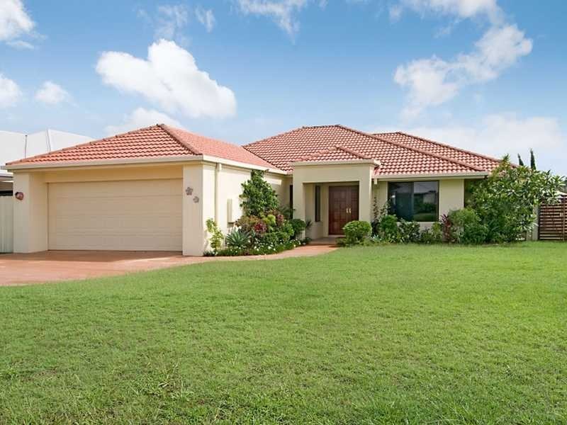 13 Wellman Crescent, Sippy Downs QLD 4556