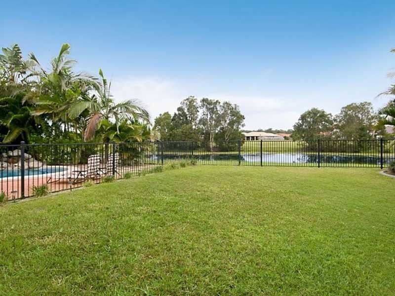 56 Albany Street, Sippy Downs QLD 4556