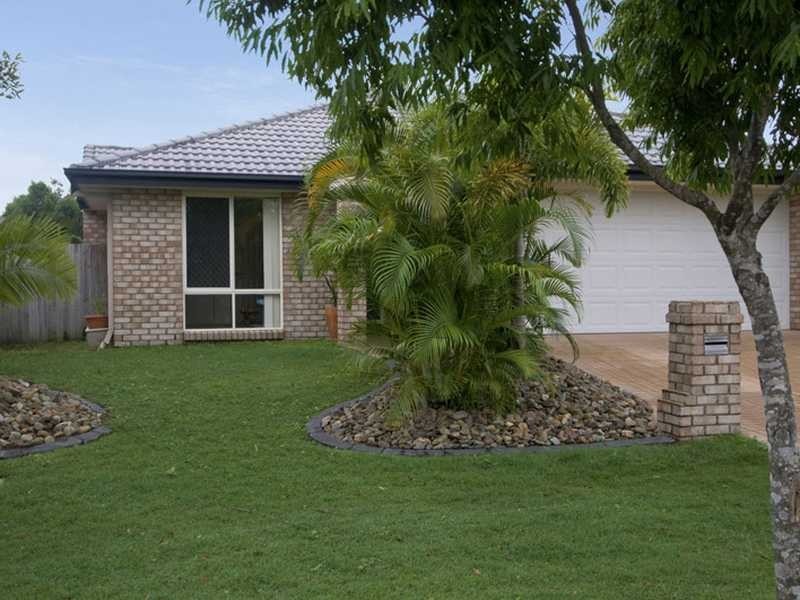 27 Trinity Cr, Sippy Downs QLD 4556