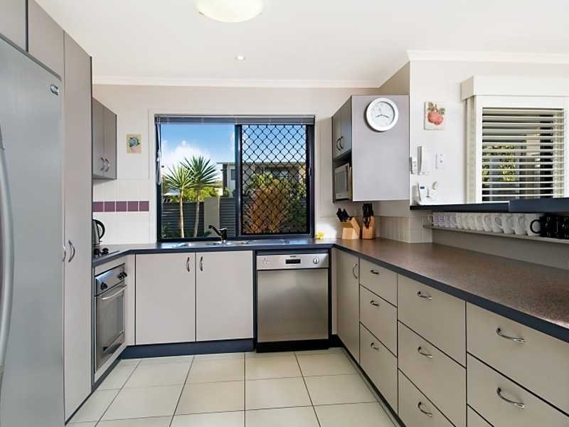 Unit 2/1 Lakehead Dr, Sippy Downs QLD 4556