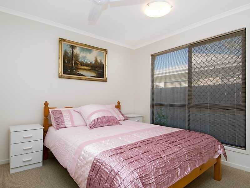 Unit 2/1 Lakehead Dr, Sippy Downs QLD 4556