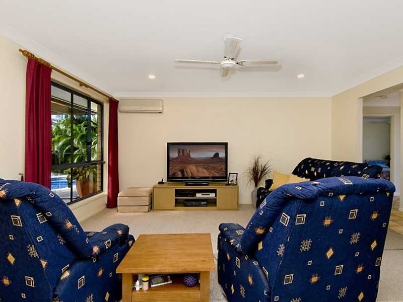 59 Albany Street, Sippy Downs QLD 4556