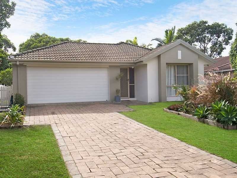 3 Sorbonne Close, Sippy Downs QLD 4556