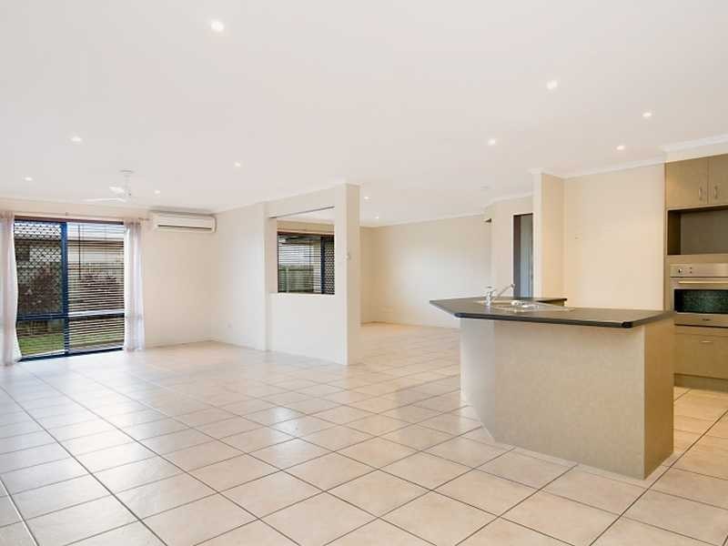 14 Wellman Crescent, Sippy Downs QLD 4556