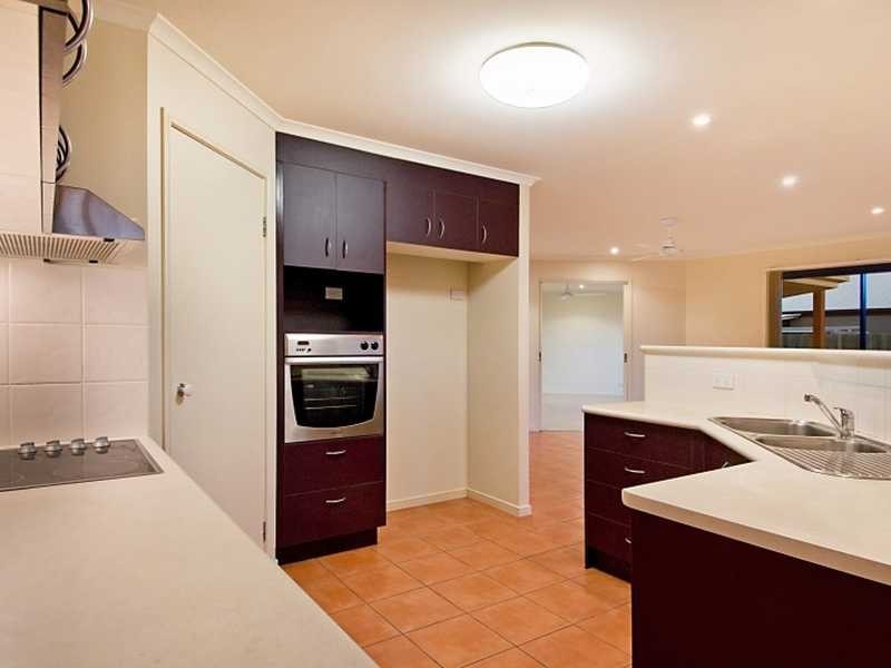 16 Edgewater Place, Sippy Downs QLD 4556