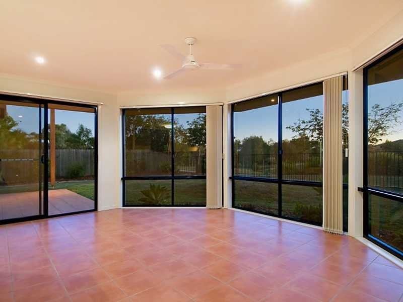 16 Edgewater Place, Sippy Downs QLD 4556