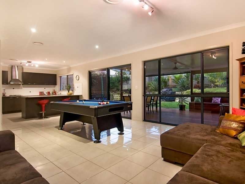 18 Paynters Pocket Avenue, Palmwoods QLD 4555