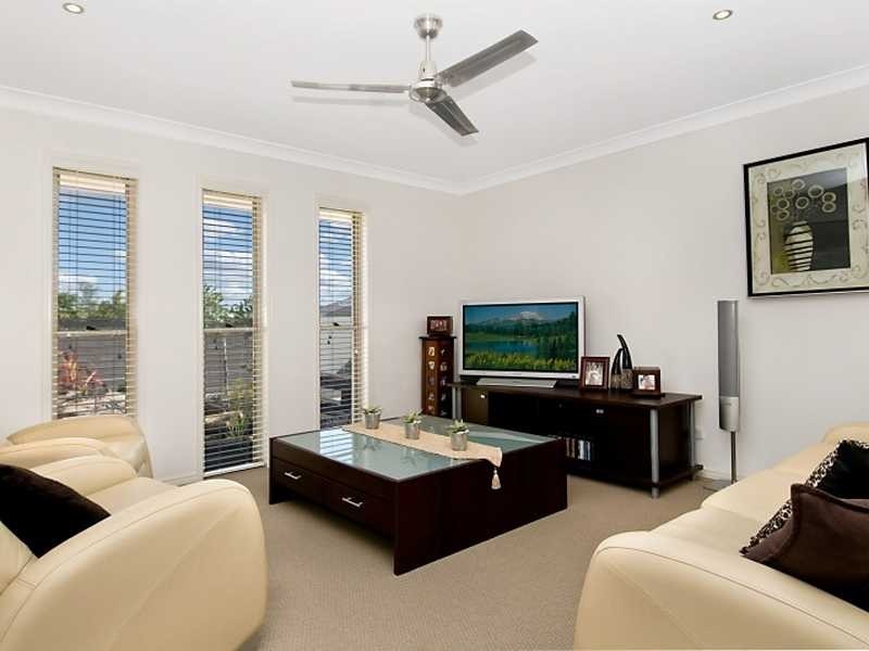 9 Beethoven Circuit, Sippy Downs QLD 4556