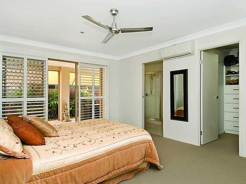 9 Beethoven Circuit, Sippy Downs QLD 4556