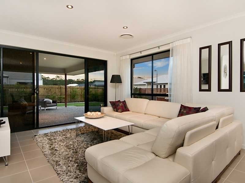 6 KEPPLEGROVE DR, Sippy Downs QLD 4556