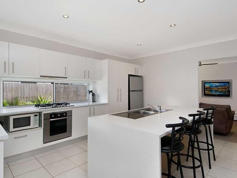 7 Silvereye Street, Sippy Downs QLD 4556