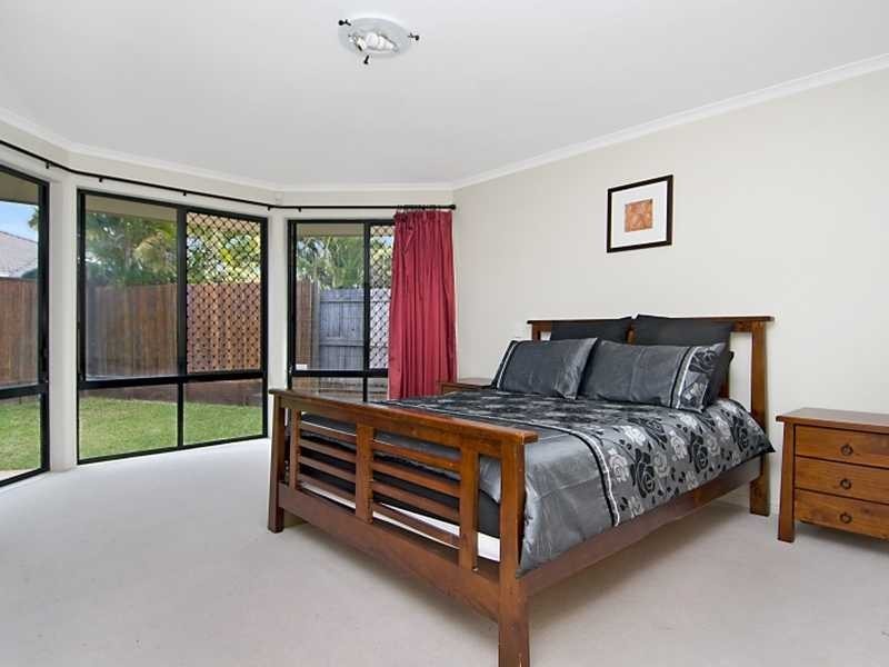 18 Oak Grove Way, Sippy Downs QLD 4556