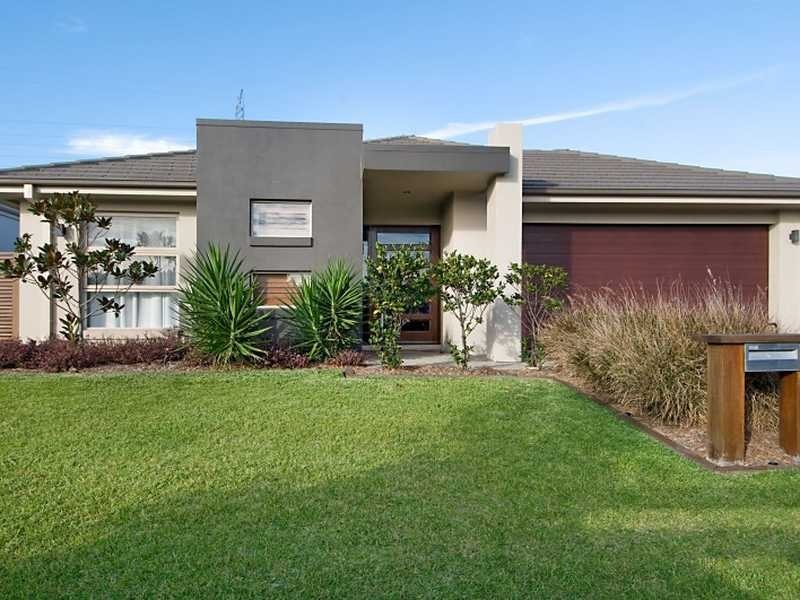 7 CEDARFIELD CR, Sippy Downs QLD 4556