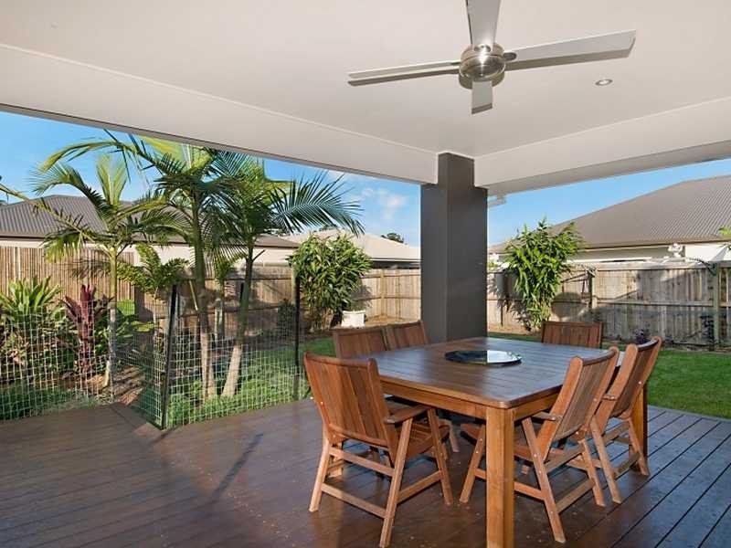 7 CEDARFIELD CR, Sippy Downs QLD 4556