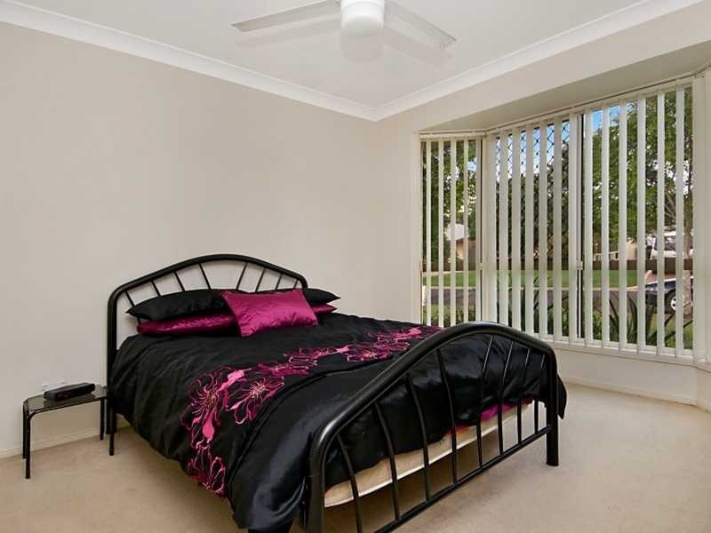 9 Chesterton Crescent, Sippy Downs QLD 4556