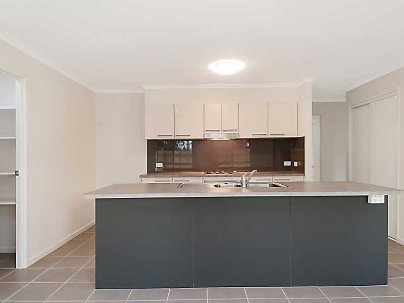 28 Forest Grove Circuit, Sippy Downs QLD 4556