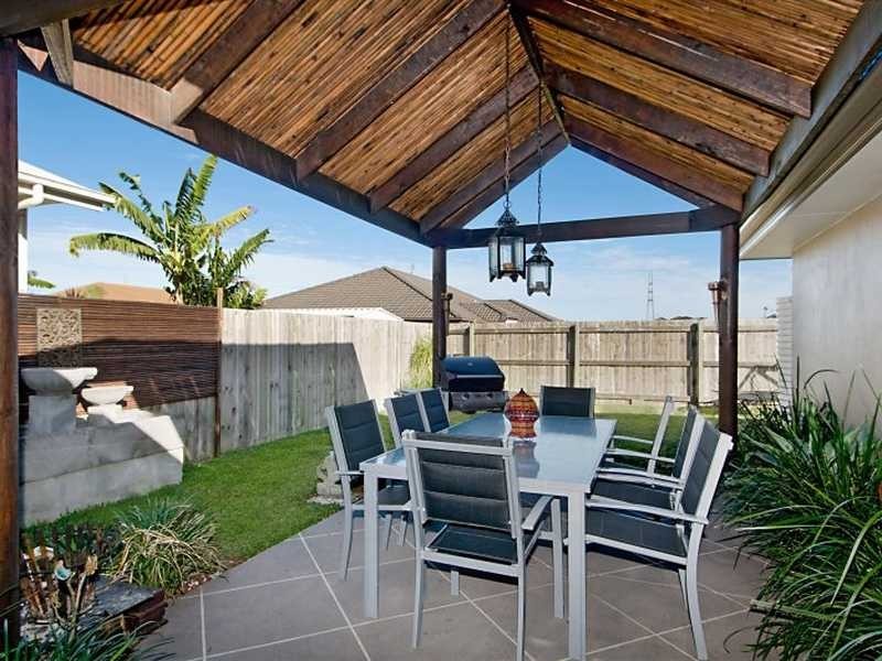 24 LEEA ST, Sippy Downs QLD 4556