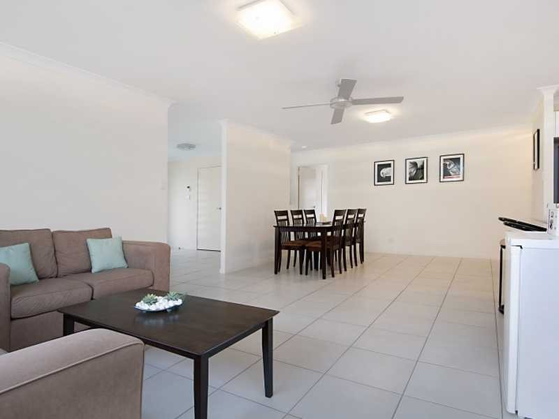 6 Burrows St, Sippy Downs QLD 4556