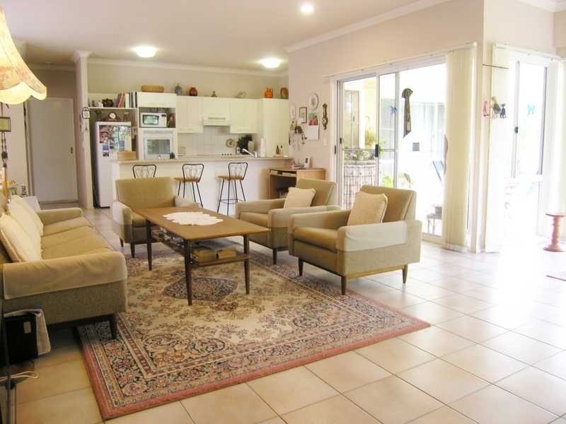 6 Satinay Street, Mountain Creek QLD 4557