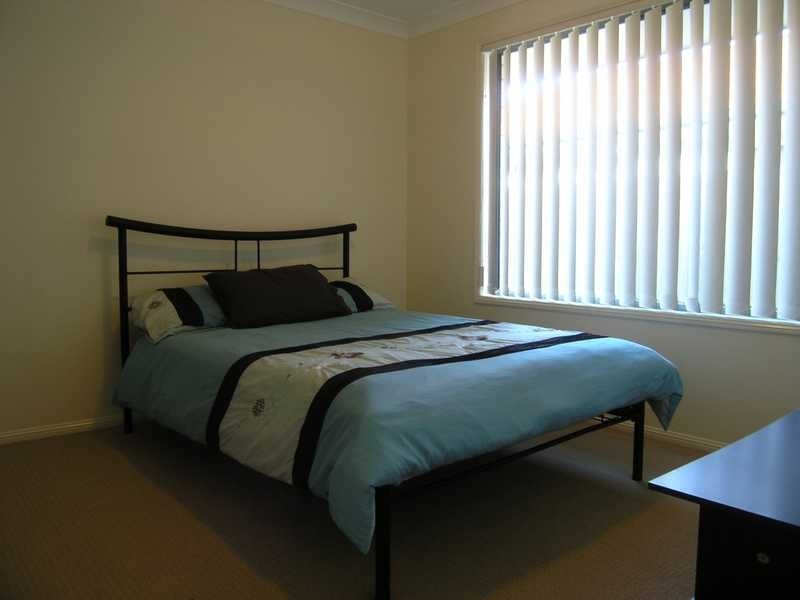 1 CONSTANCE LA, Sippy Downs QLD 4556