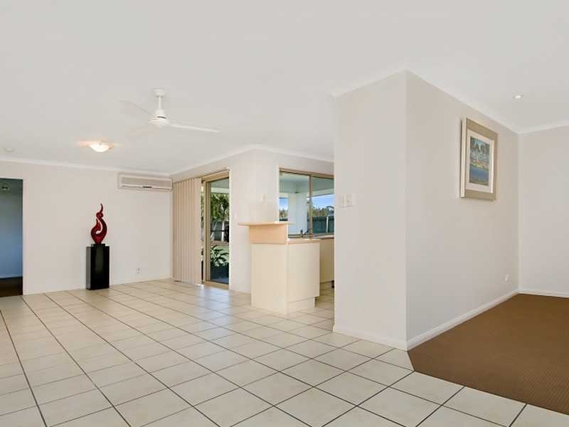 18 Lacewing Dr, Sippy Downs QLD 4556