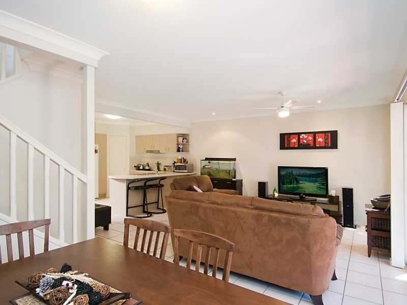 25/2 Springhill Drive, Sippy Downs QLD 4556