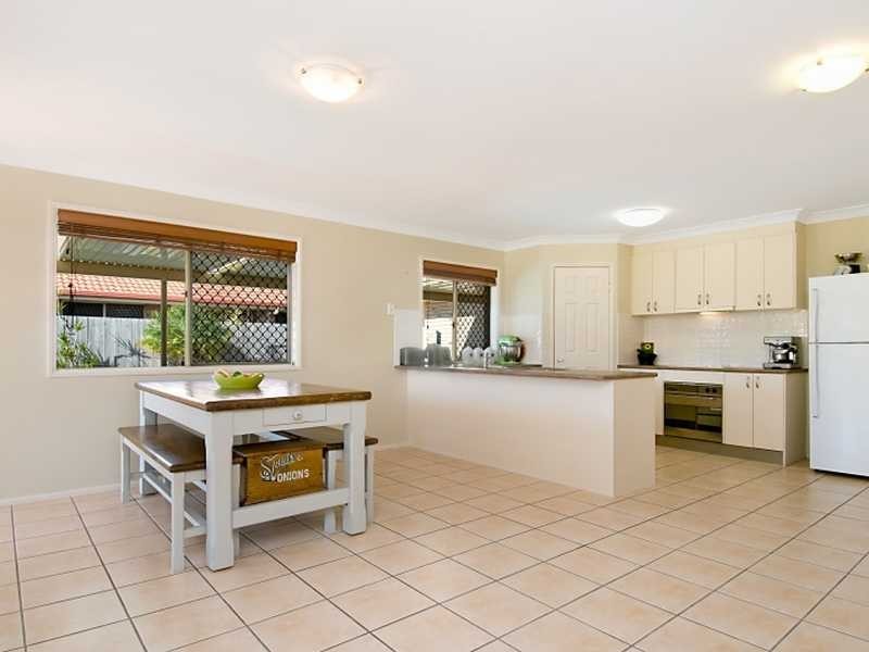 17 Statesman Circuit, Sippy Downs QLD 4556