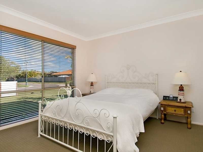 17 Statesman Circuit, Sippy Downs QLD 4556