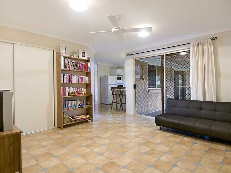 5 ELSTON CT, Sippy Downs QLD 4556