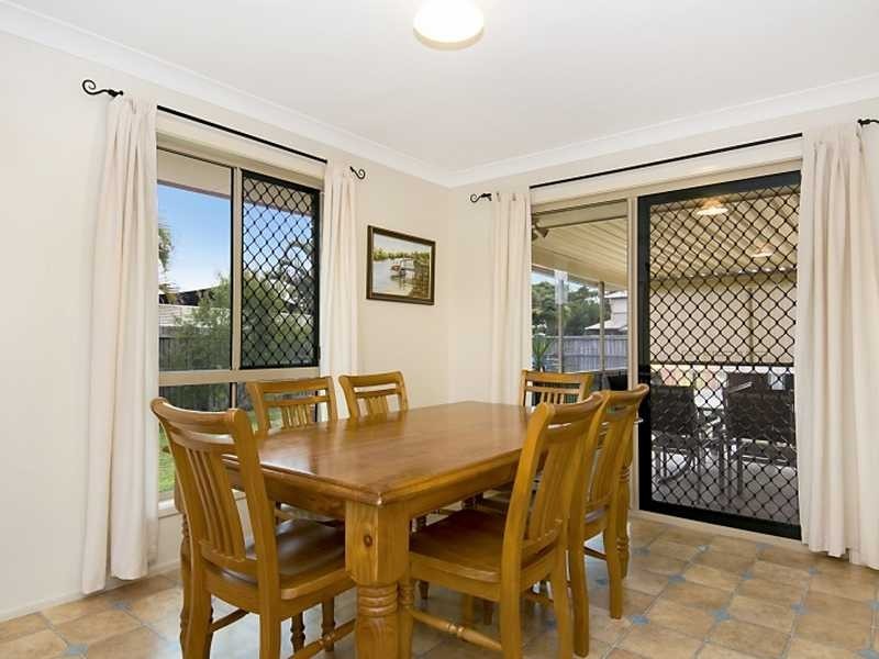 5 ELSTON CT, Sippy Downs QLD 4556
