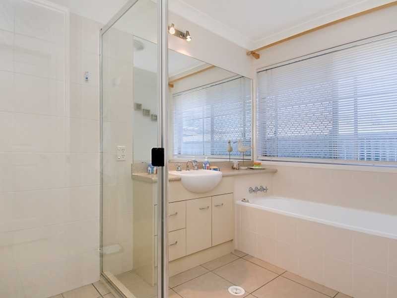 54 Windermere Way, Sippy Downs QLD 4556